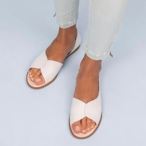 Mimi flat leather shoes